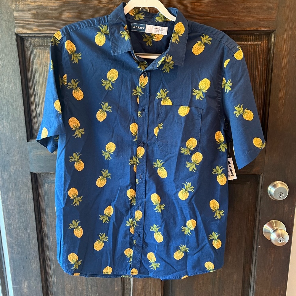 Pineapple everyday shirt
